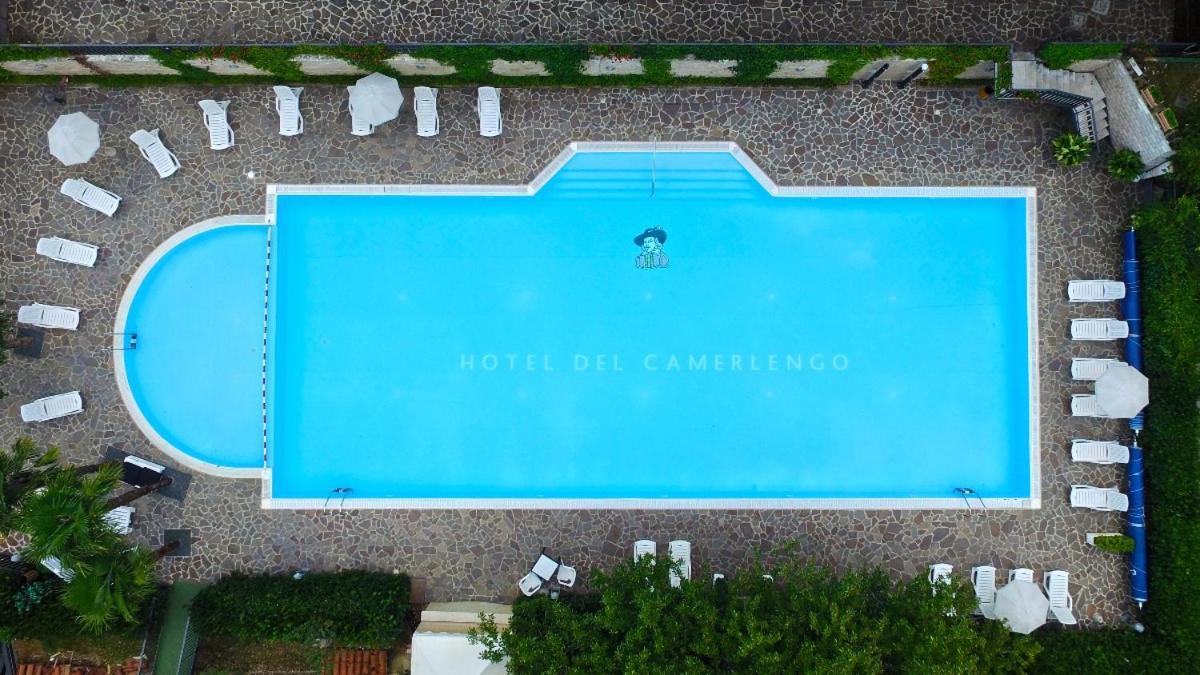 Hotel Del Camerlengo ファーラ・サン・マルティーノ エクステリア 写真